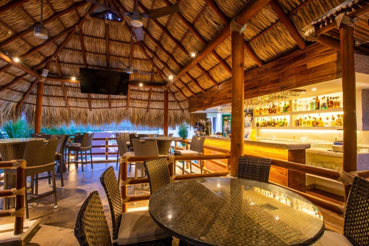 Princess Mayev Santa Cruz Huatulco Exterior foto