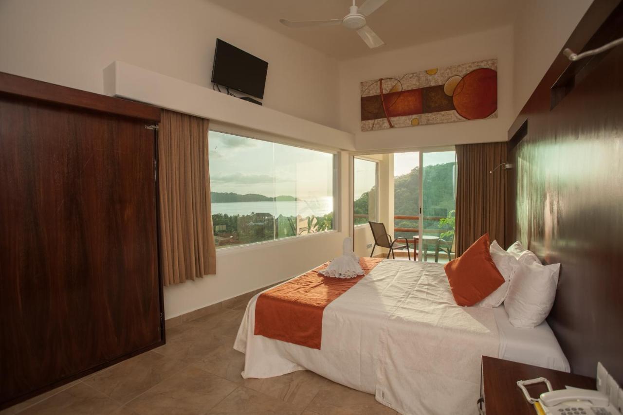 Princess Mayev Santa Cruz Huatulco Exterior foto