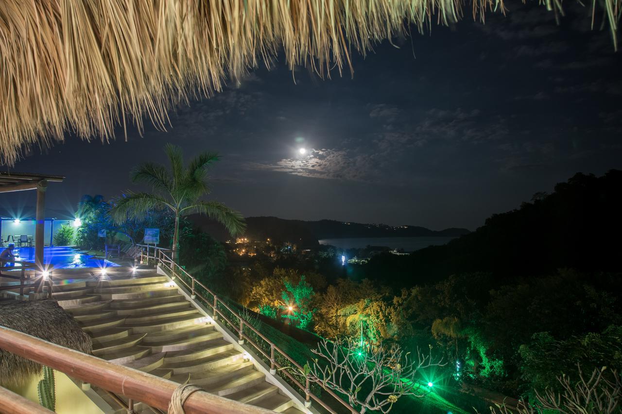 Princess Mayev Santa Cruz Huatulco Exterior foto